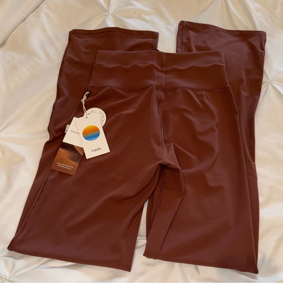 NWT Vuori Daily Wide Leg Legging Long XS - Hazlenut - Picture 2 of 3